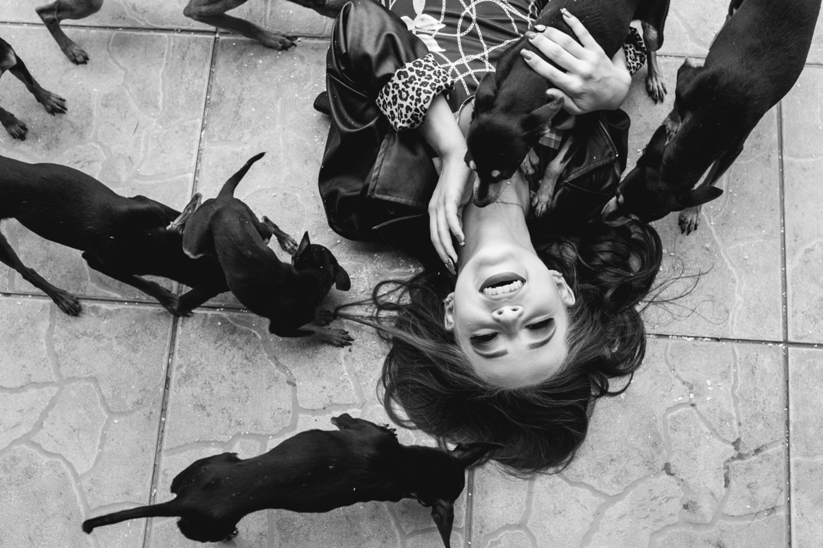 
#15 #vestidode15anos #festade15anos #15anos #meus15anos #debutantes #feminino #fifteen #fifteenyears #fotografiademenina #fotografiadequinzeanos #girls #photography#retratofeminino #bomjesusdalpa #riachodesantana #santamariadavitoria