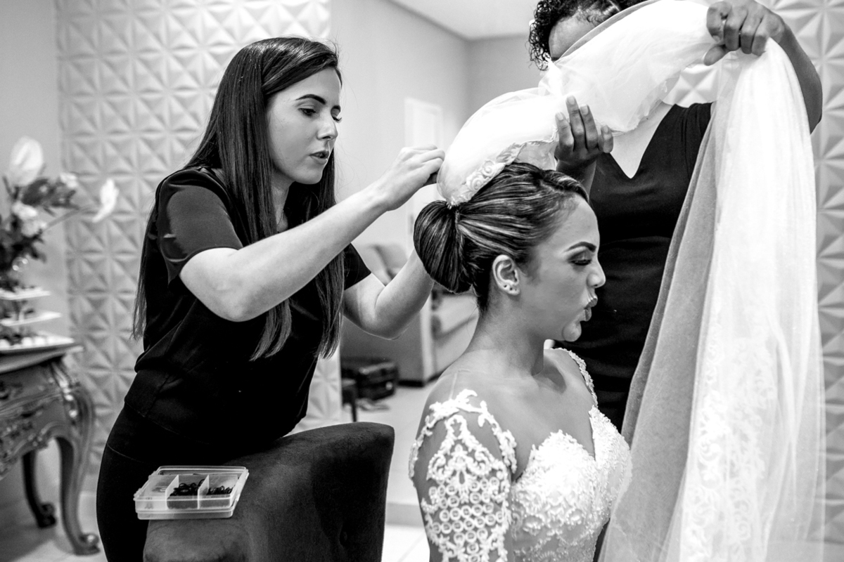  #noiva #weddings #wedding #weddingday #universodasnoivas #weddingdress #casamento #casamentos #vestidodenoiva #madrinha #cerimonia #assessoria  #dresses #instadress #bride #bridal #wedding #weddinginspiration #lapisdenoiva #casamento #fotografodecasament