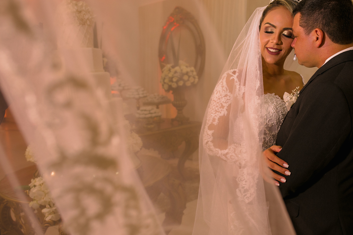  #noiva #weddings #wedding #weddingday #universodasnoivas #weddingdress #casamento #casamentos #vestidodenoiva #madrinha #cerimonia #assessoria  #dresses #instadress #bride #bridal #wedding #weddinginspiration #lapisdenoiva #casamento #fotografodecasament