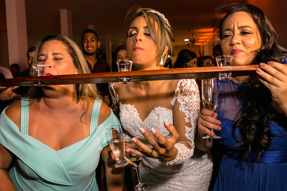  #noiva #weddings #wedding #weddingday #universodasnoivas #weddingdress #casamento #casamentos #vestidodenoiva #madrinha #cerimonia #assessoria  #dresses #instadress #bride #bridal #wedding #weddinginspiration #lapisdenoiva #casamento #fotografodecasament