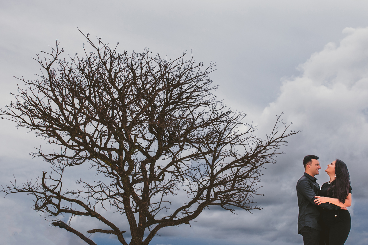 #precasamento #prewedding #casamento #noivas #wedding #noiva #noivos #bride #fotografodecasamento #voucasar #love #fotografia #ensaiodecasal #amor #fotografiadecasamento #vestidodenoiva #casal #ensaiofotografico #ensaiocasal #weddingday #photography #casa