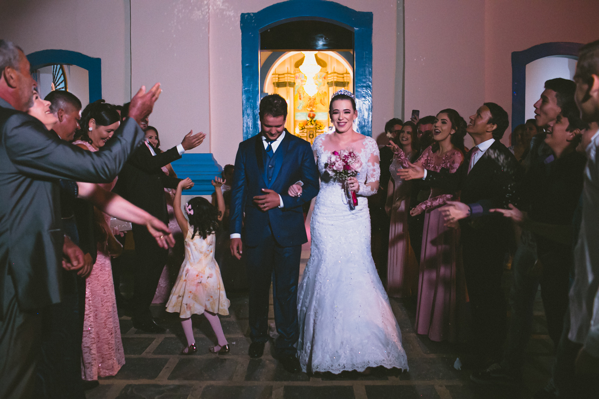  #noiva #weddings #wedding #weddingday #universodasnoivas #weddingdress #casamento #casamentos #vestidodenoiva #madrinha #cerimonia #assessoria  #dresses #instadress #bride #bridal #wedding #weddinginspiration #lapisdenoiva #casamento #fotografodecasament