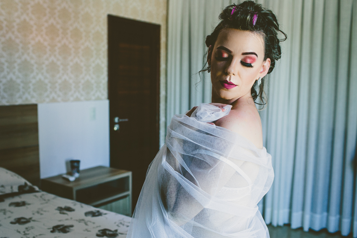  #noiva #weddings #wedding #weddingday #universodasnoivas #weddingdress #casamento #casamentos #vestidodenoiva #madrinha #cerimonia #assessoria  #dresses #instadress #bride #bridal #wedding #weddinginspiration #lapisdenoiva #casamento #fotografodecasament