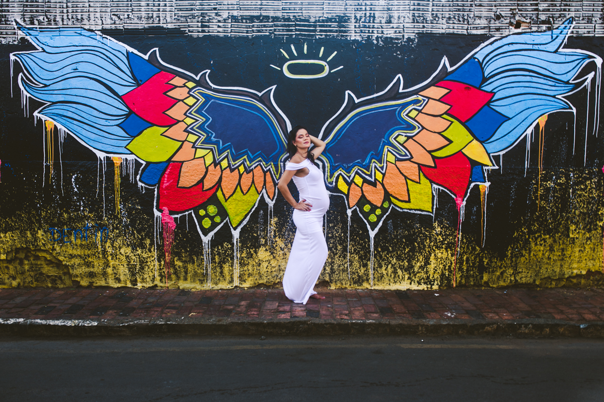ensaiogestante ensaio de casal, foto de casal, foto de gravida , ensaio de gravida, foto externa de gravida, foto de gestante, foto de casal, ensaio de mãe e filho, riacho de santana, bom jesus da lapa, thaty  alves fotografia, bahia, foto sorrindo , feli