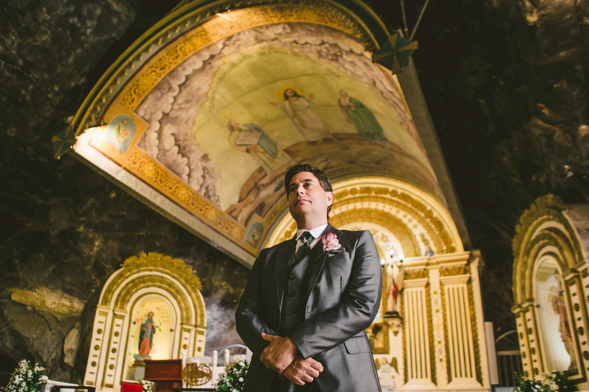 .. #noiva #wedding #weddingday #universodasnoivas #weddingdress #casamento #vestidodenoiva #madrinha#dresses #instadress #bride #weddinginspiration #lapisdenoiva #casamento #fotografodecasamento #weddingphotographer #esession#ensaio #fotografiadecasamento