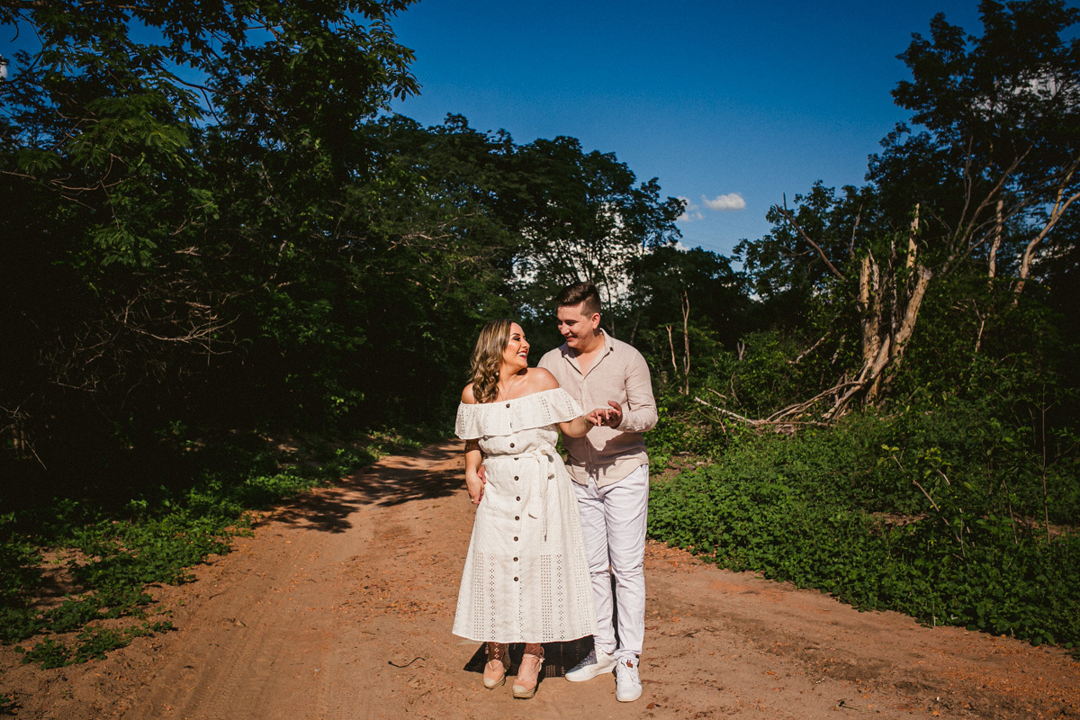  #noiva #weddings #wedding #weddingday #universodasnoivas #weddingdress #casamento #casamentos #vestidodenoiva #madrinha #cerimonia #assessoria  #dresses #instadress #bride #bridal #wedding #weddinginspiration #lapisdenoiva #casamento #fotografodecasament