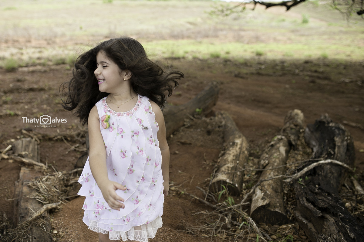 Ensaio infantil, Fotografa de Ensaio Infantil, Ensaio de criança, ensaio de Menina, Esaio externo, fotos de criança, thaty alves, thatyalvesfotografia, thaty alves