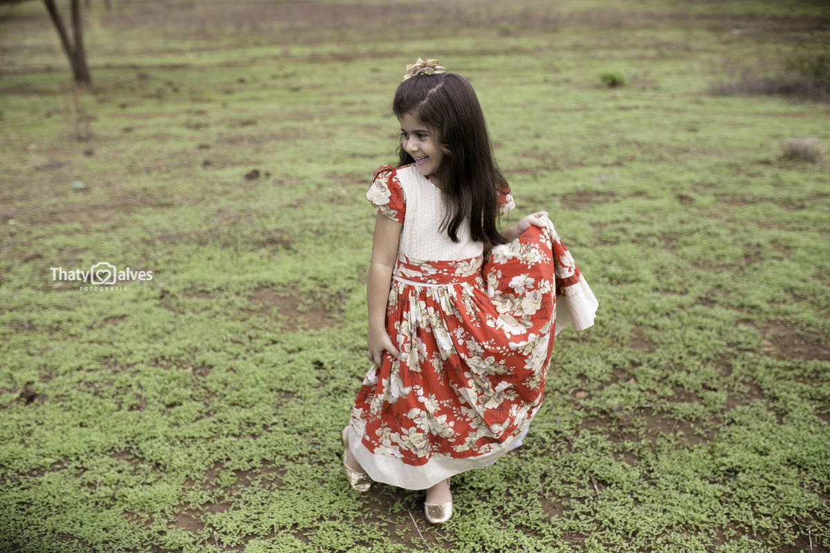 Ensaio infantil, Fotografa de Ensaio Infantil, Ensaio de criança, ensaio de Menina, Esaio externo, fotos de criança, thaty alves, thatyalvesfotografia, thaty alves