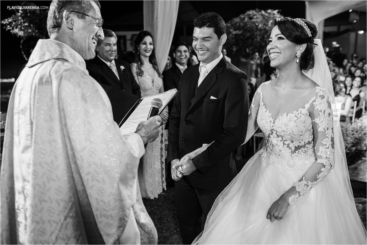 felicidade dos noivos