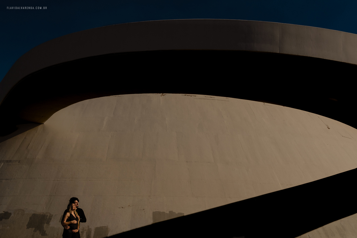 Fotos de Gestante no Museu em Brasilia