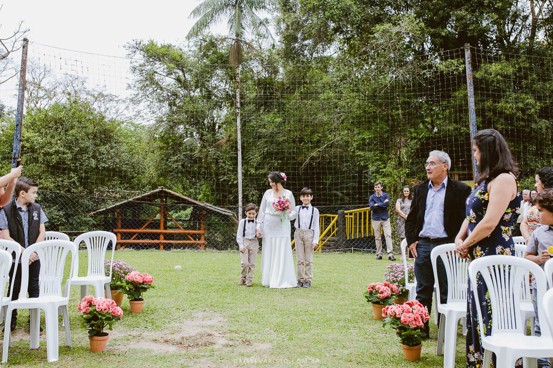 casamento no campo joinville wedding casamento de dia celebração ao ar livre fotografia casamento profissional noiva noivo noivos agape cerimonial sophie emporio buque