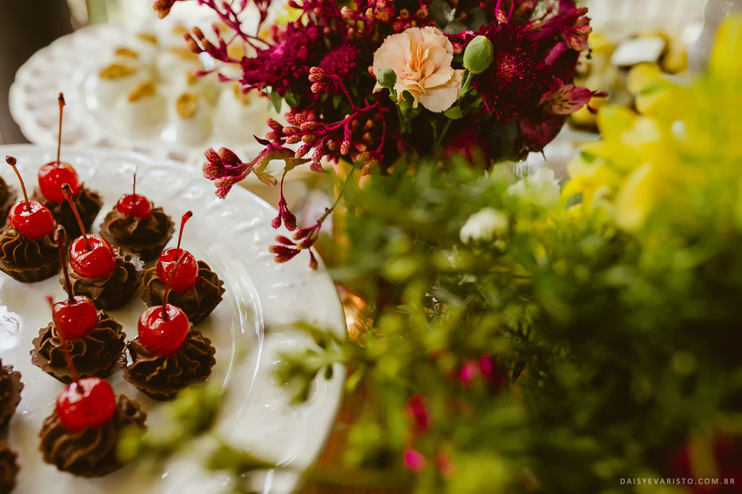 casamento no campo joinville wedding casamento de dia 
celebração ao ar livre fotografia brincadeira casamento profissional noiva noivo noivos agape cerimonial sophie emporio buque ensaio decoração doces