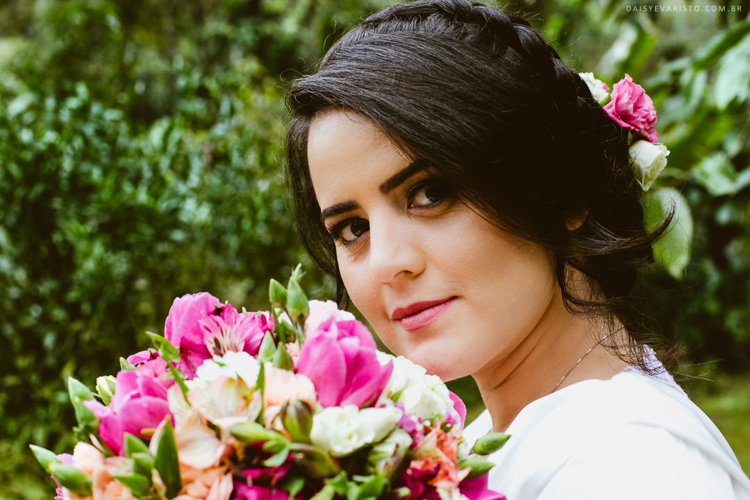 casamento no campo joinville wedding casamento de dia 
celebração ao ar livre fotografia brincadeira casamento profissional noiva noivo noivos agape cerimonial sophie emporio buque ensaio