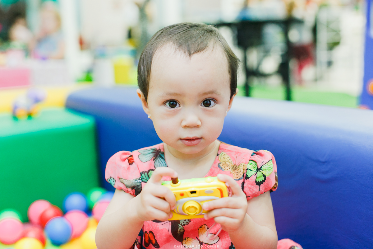aniversario carrossel festas joinville Daisy Evaristo fotografo joinville julia e luiza 2 anos