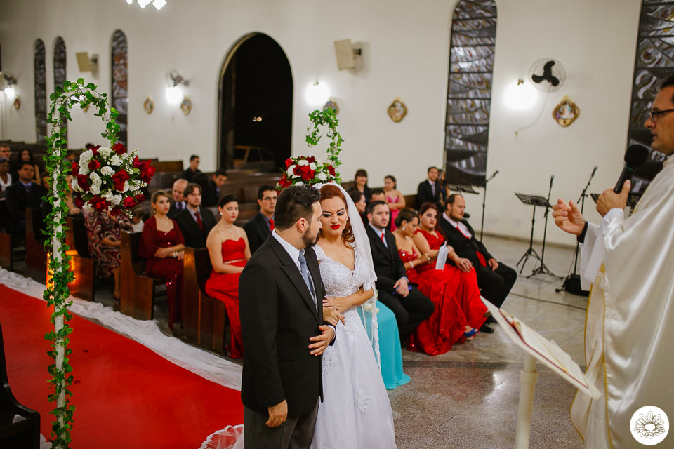 fotografo de casamento joinville decoração daisy evaristo deise evaristo igreja divino espirito santo making da noiva casamento lindo jaragua do sul noiva noivo 