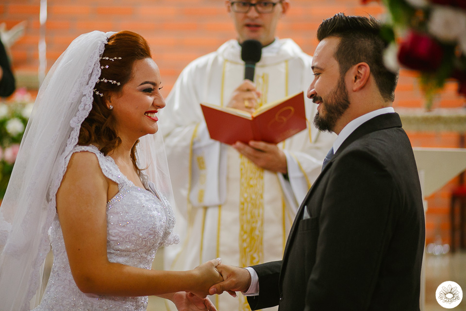 fotografo de casamento joinville decoração daisy evaristo deise evaristo igreja divino espirito santo making da noiva casamento lindo jaragua do sul noiva noivo 