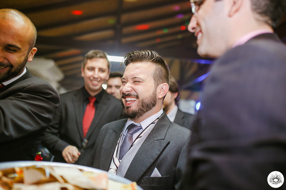 fotografo de casamento joinville decoração daisy evaristo deise evaristo igreja divino espirito santo making da noiva casamento lindo jaragua do sul noiva noivo 