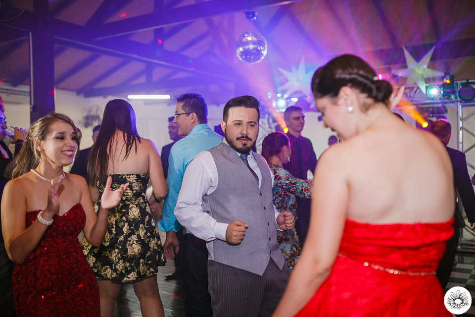 fotografo de casamento joinville decoração daisy evaristo deise evaristo igreja divino espirito santo making da noiva casamento lindo jaragua do sul noiva noivo 