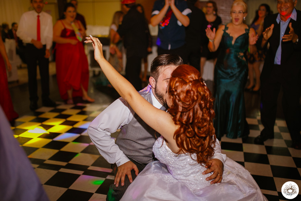 fotografo de casamento joinville decoração daisy evaristo deise evaristo igreja divino espirito santo making da noiva casamento lindo jaragua do sul noiva noivo 