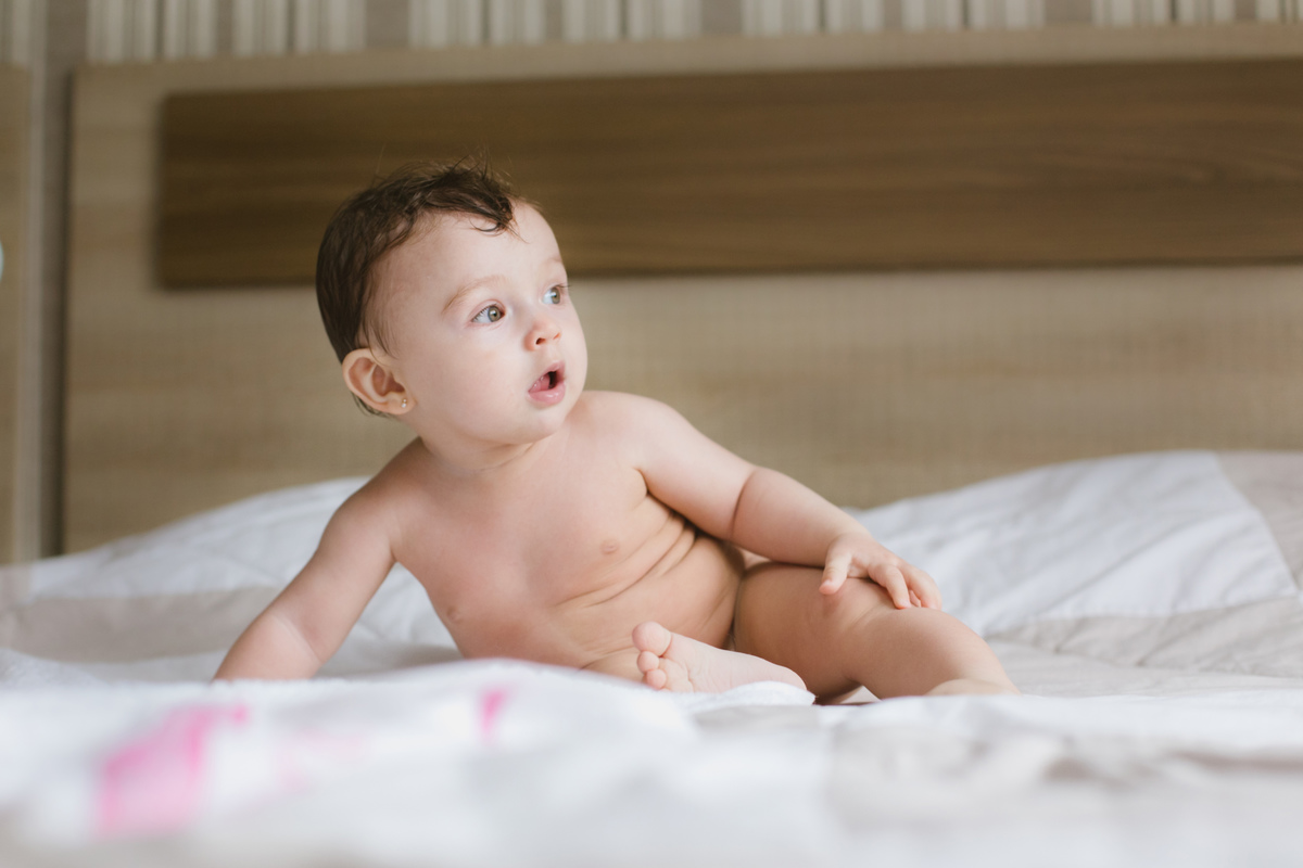 fotografo joinville casamento estudio acompanhamento sessao em casa lifestyle bebe banho fofo maternidade hora do  banho Alice 10 meses