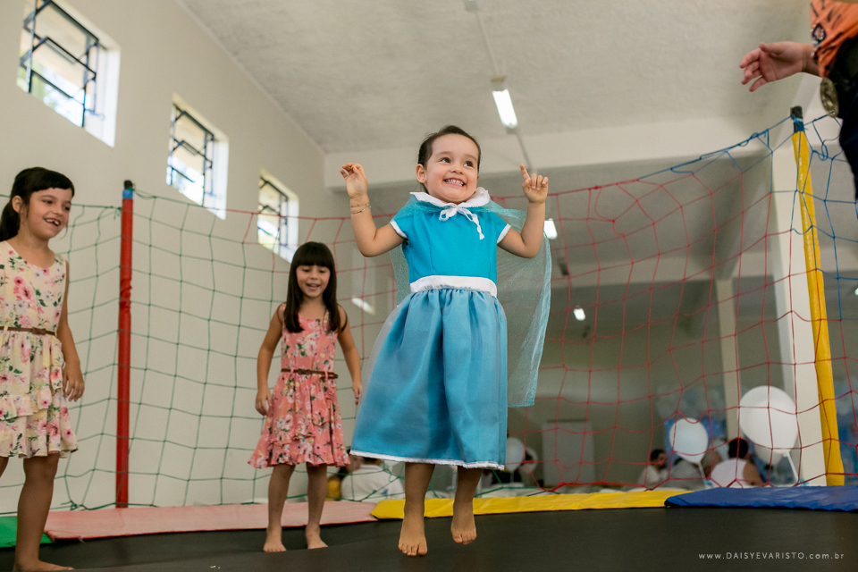 fotografo joinville daisy evaristo deise deisi daise dayse deisy casamento aniversario decoração mini wedding espaço festa infantil ensaio externo estudio gestante gravida familia criança acompanhamento Frozen Maria Fernanda 3 anos