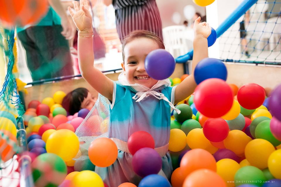 fotografo joinville daisy evaristo deise deisi daise dayse deisy casamento aniversario decoração mini wedding espaço festa infantil ensaio externo estudio gestante gravida familia criança acompanhamento Frozen Maria Fernanda 3 anos
