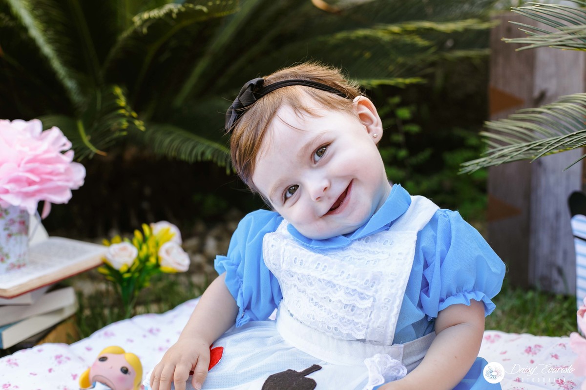 Ensaio Ensaio Sessao Acompanhamento Alice 10 Meses Smash The Cake Joinville Ensaio Ensaio Sessao Acompanhamento Alice 10 Meses Smash The Cake Joinville