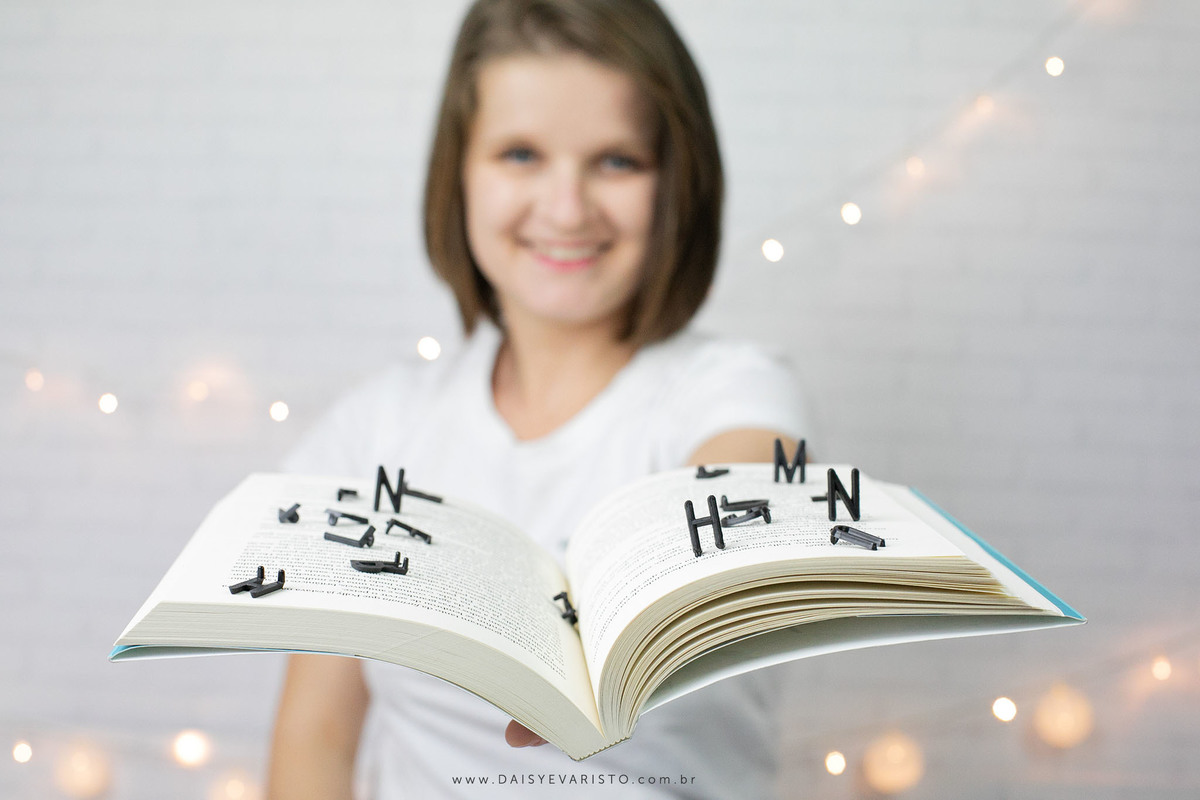 daisy evaristo fotografa joinville estudio mulher cancer luzinha ensaio feminino livro letras