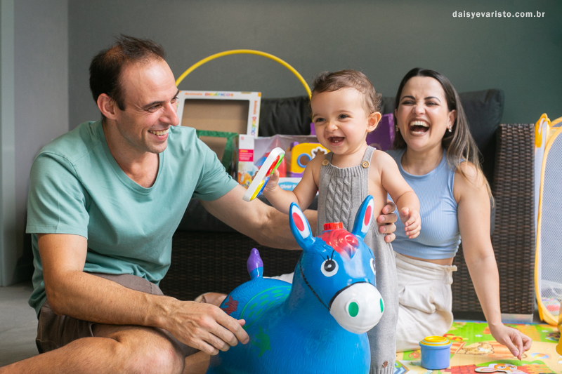 fotografo profissional daisy evaristo fotografia aniversario tales 1 ano