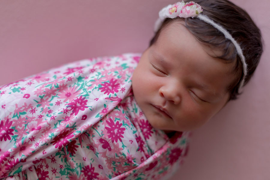 Ensaio Newborn Antonella, realizado na Residencia do Cliente - Curitiba