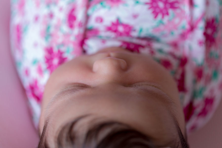 Ensaio Newborn Antonella, realizado na Residencia do Cliente - Curitiba