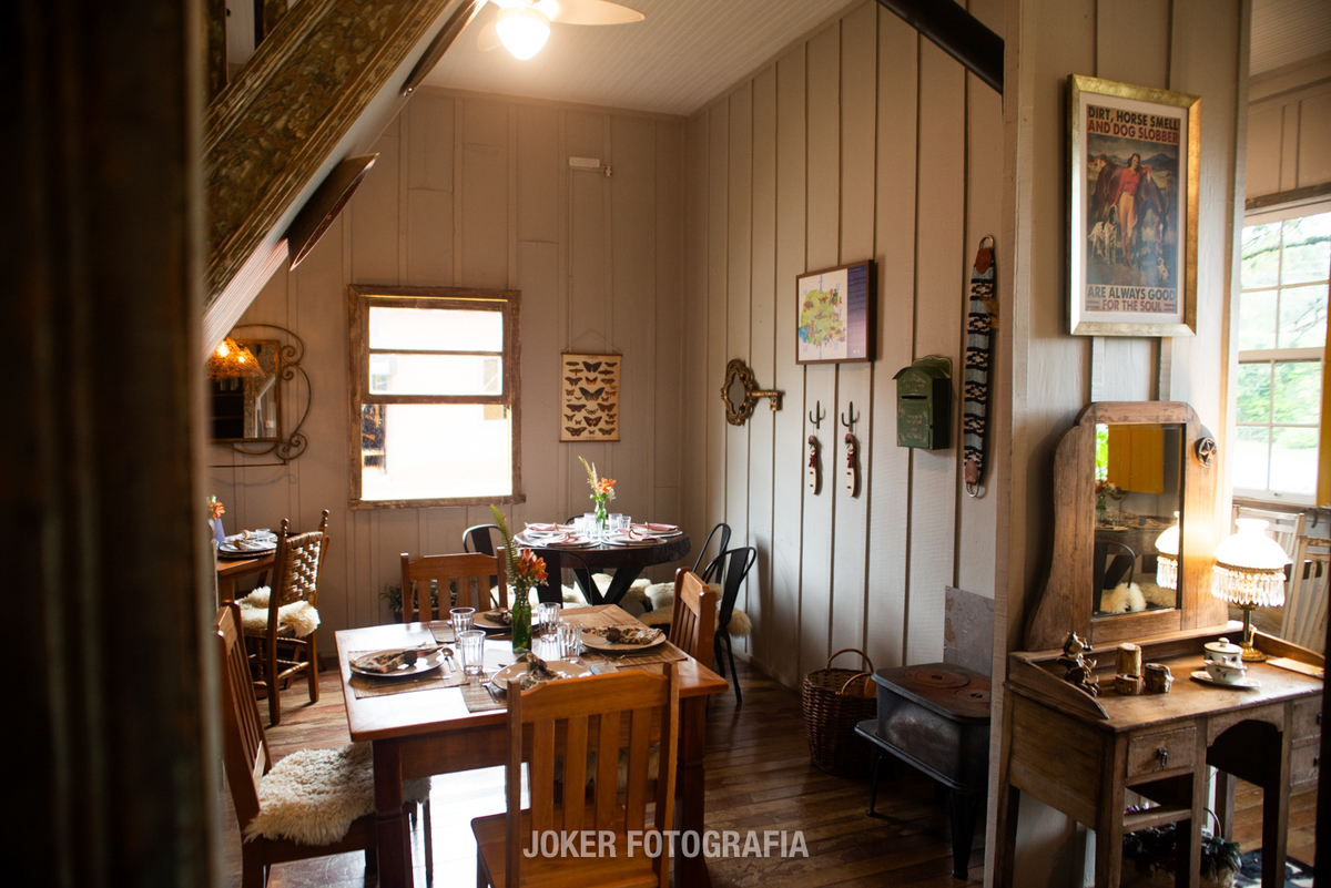 restaurante para casamento perto de curitiba que parece casa de vó casinha de madeira com decoração rústica bistrô maria oliva em são luiz do purunã campo largo balsa nova curitiba