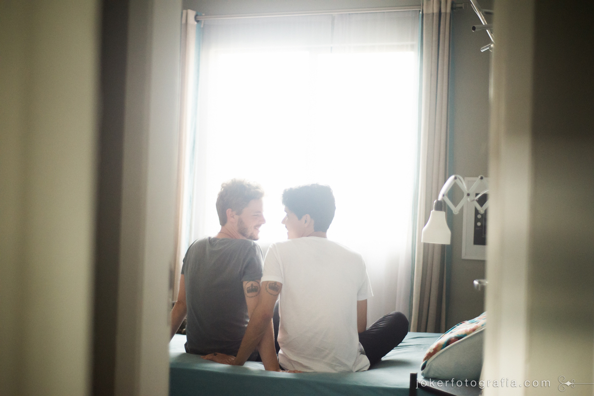 ensaio fotográfico de casal gay de homens estilo tumblr