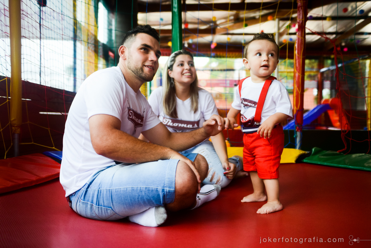 buffet infantil em curitiba com cama elástica
