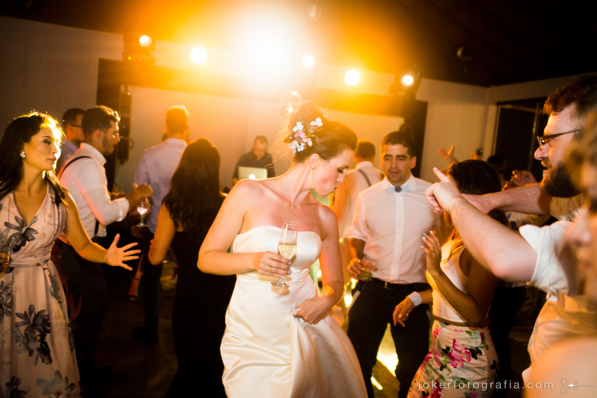 como escolher o setlist do casamento e o melhor dj para animar sua festa