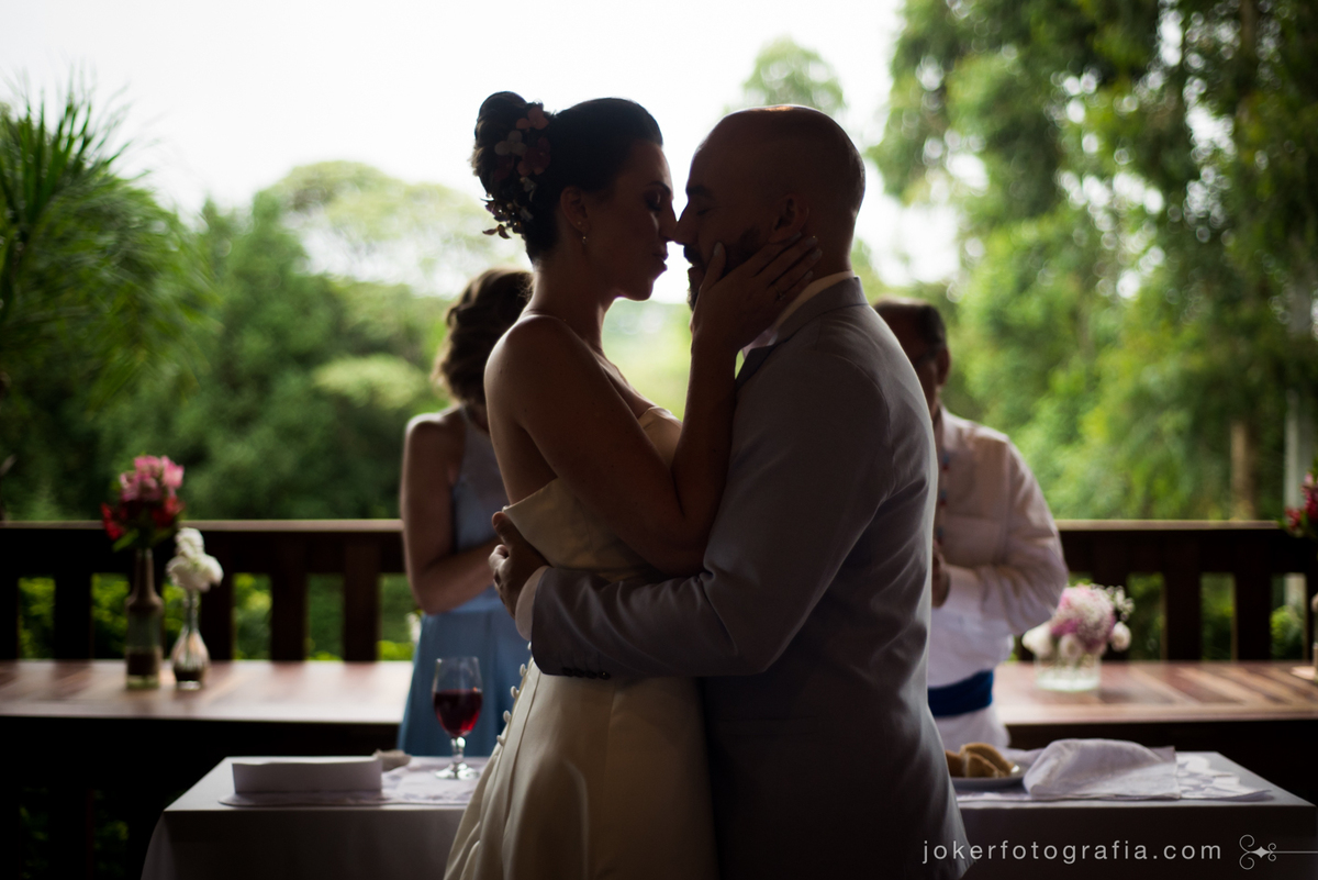 chácara de eventos em curitiba com local coberto para cerimônia de casamento de dia