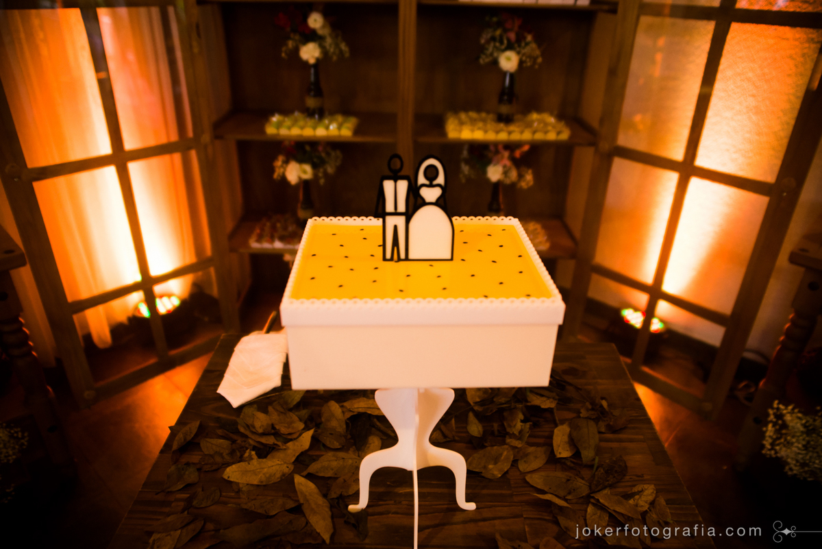 bolo diferente no casamento feito por pita laser design