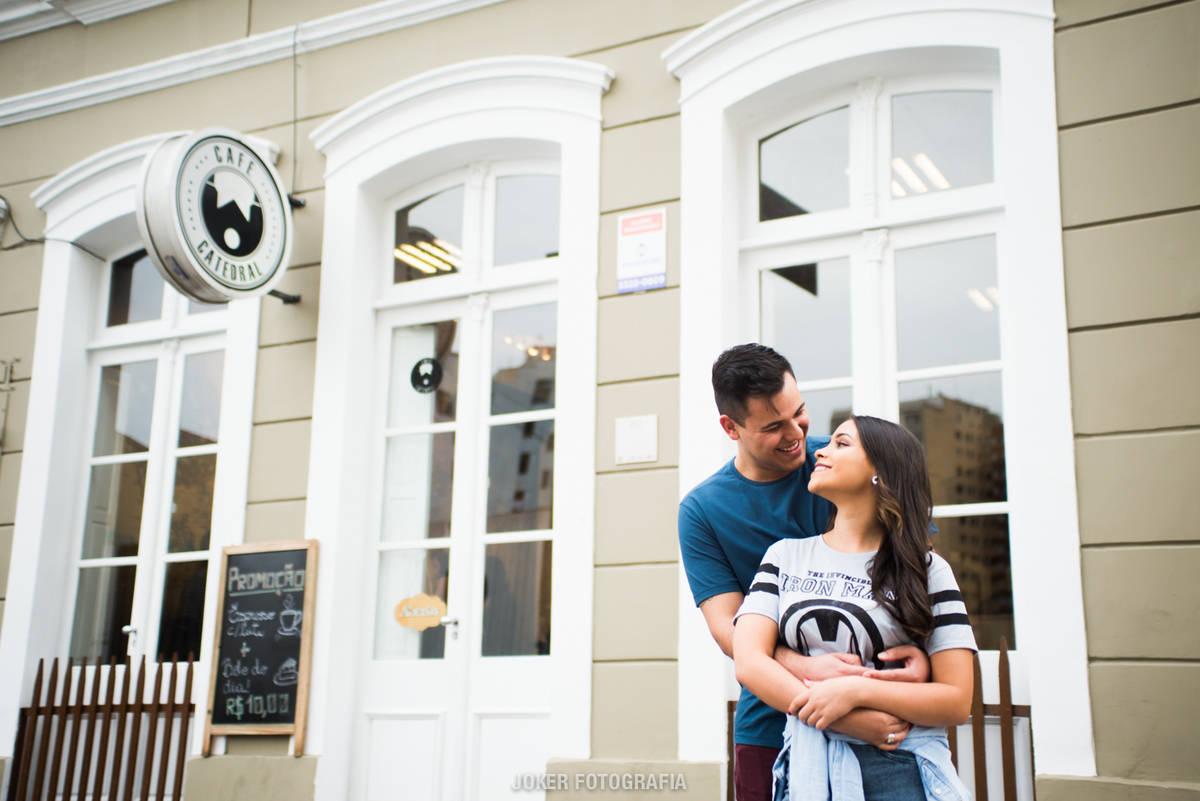 café catedral na praça tiradentes em curitiba local para casais e dia dos namorados