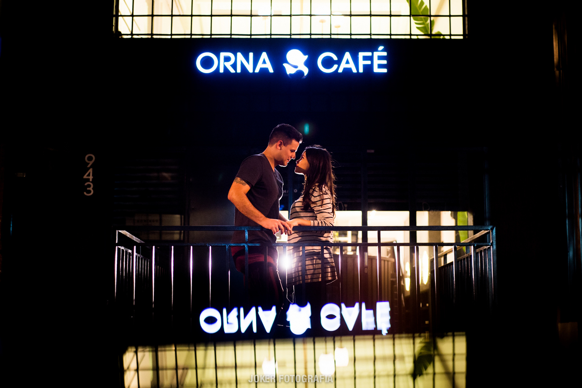 ensaio pre wedding no orna café feito pelos fotógrafos de curitiba joker