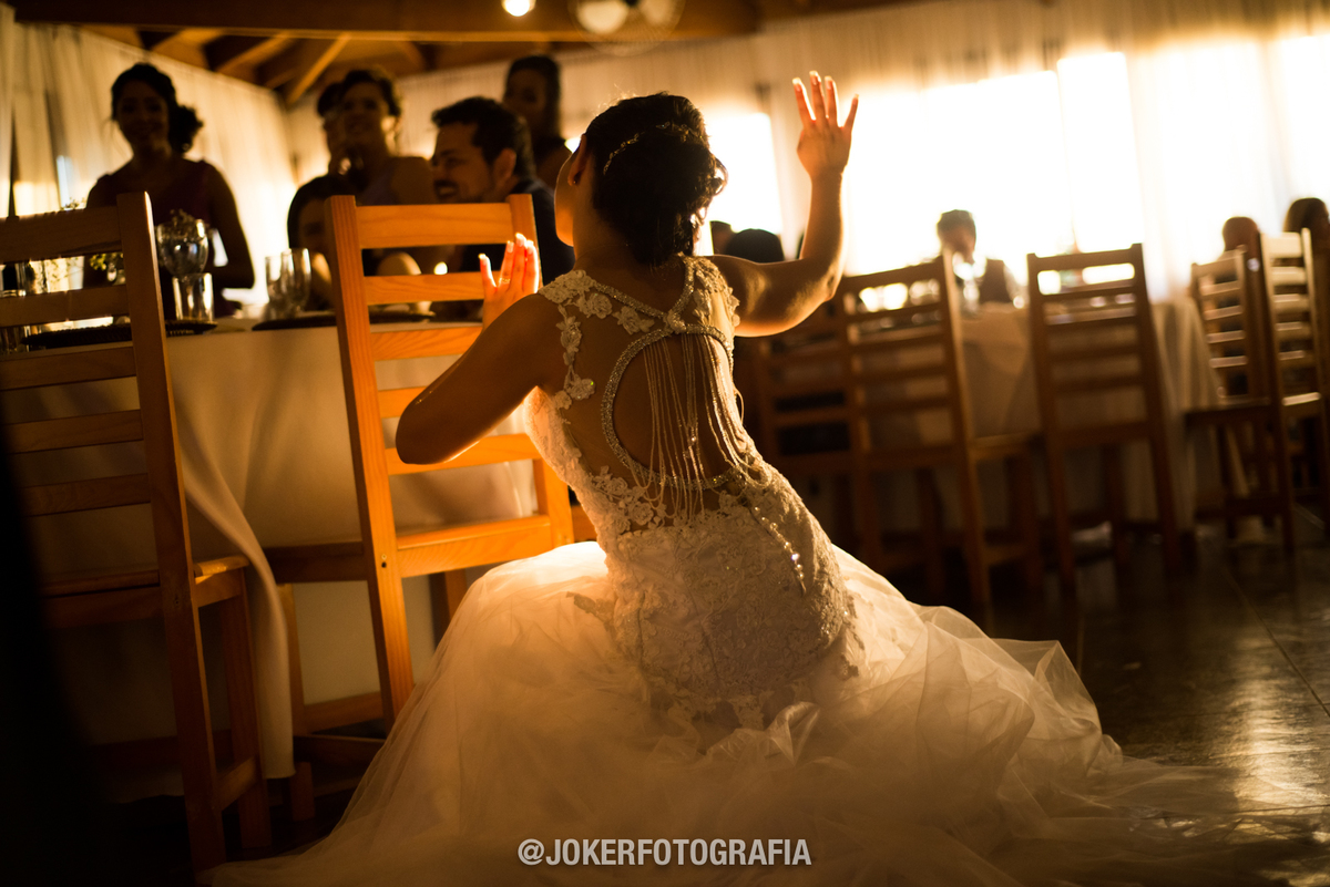 noiva dançando