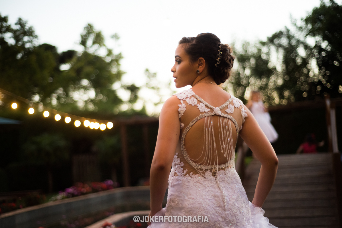 valar de lâmpadas no casamento