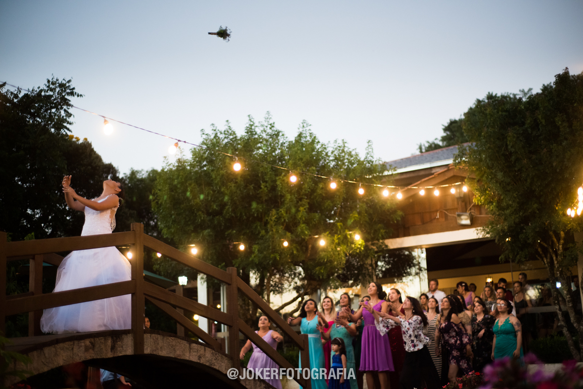 idéias para casamento ao ar livre cordão de luzes 