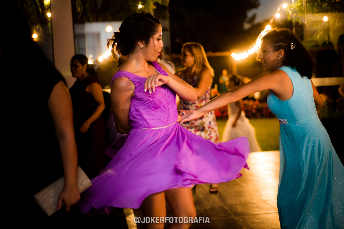 retratos na pista de dança do casamento