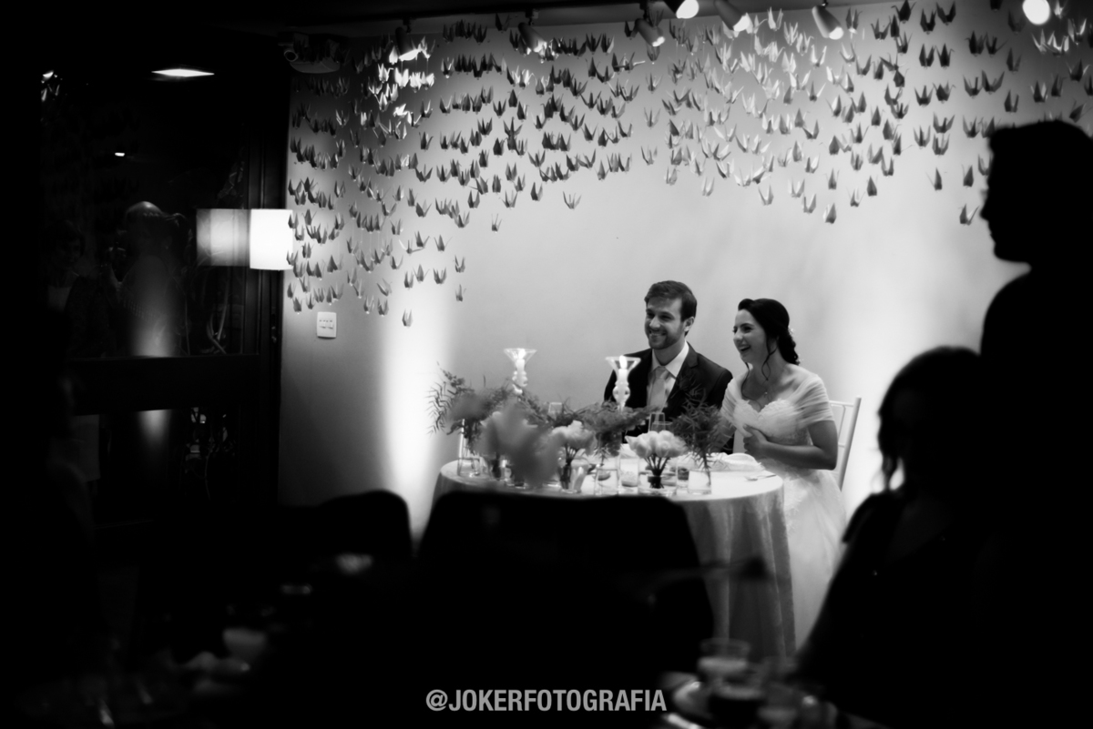 decoração de casamento com tsurus na mesa dos noivos passarinhos de origami