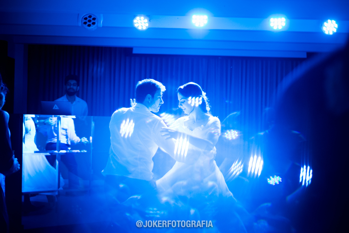 dança dos noivos dj e iluminação da casa lia para casamentos