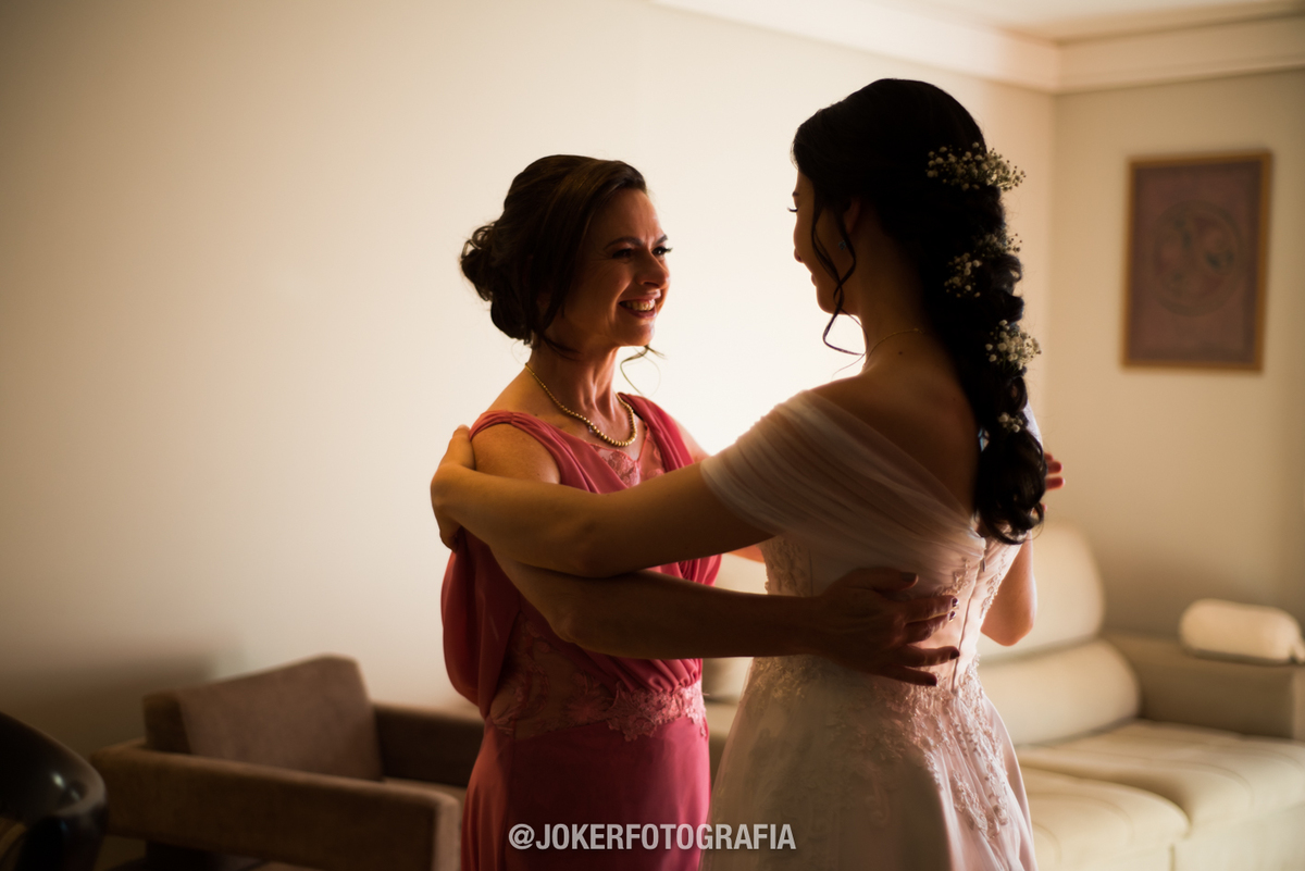 mãe da noiva no making of