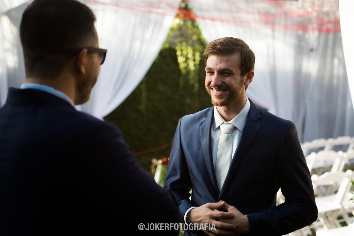 noivo antes do casamento