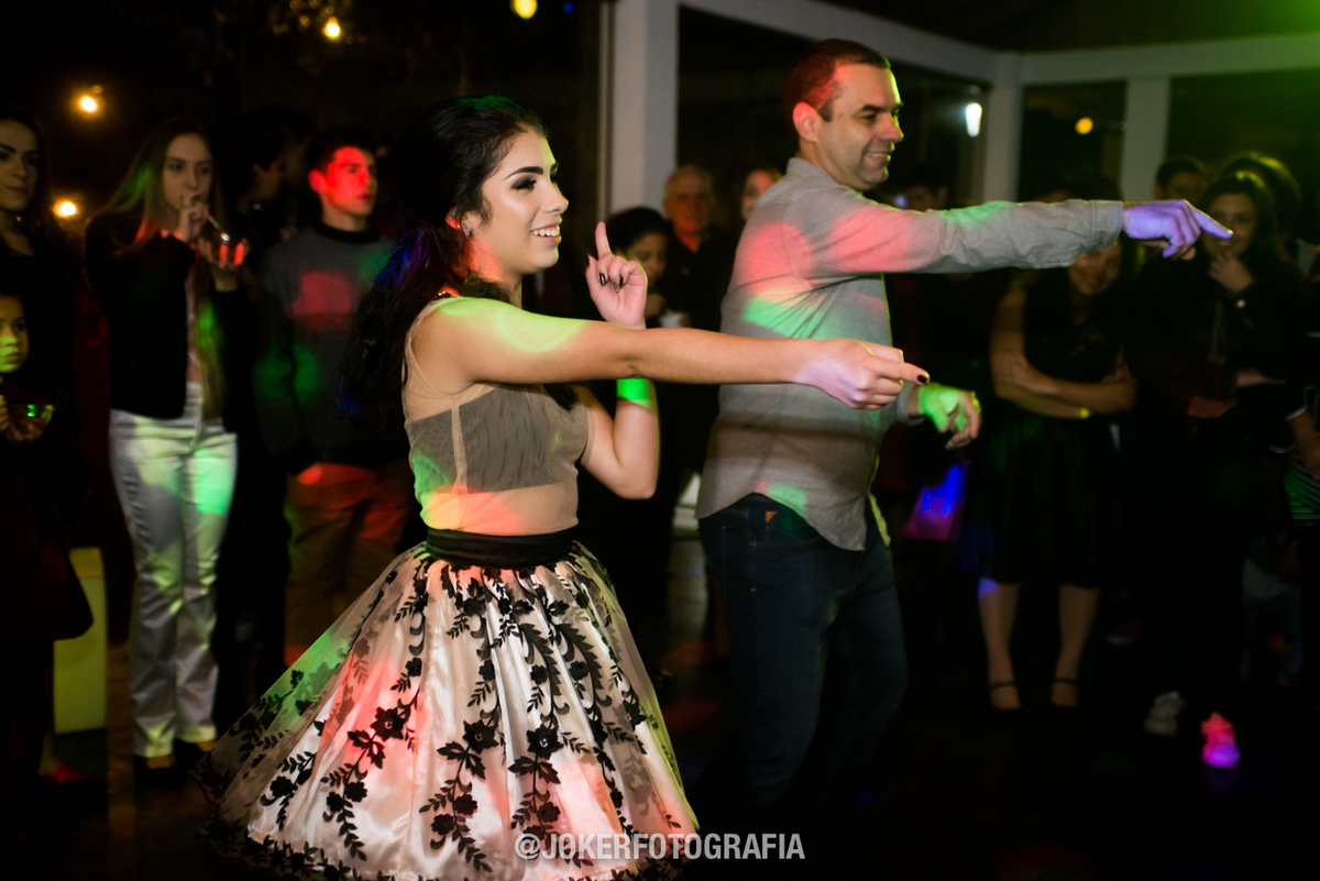 dança com o pai na festa de 15 anos