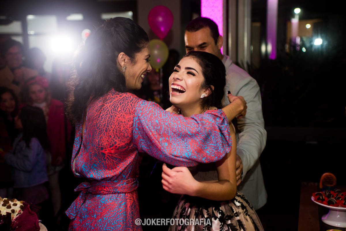 homenagem da filha para os pais na festa de 15 anos