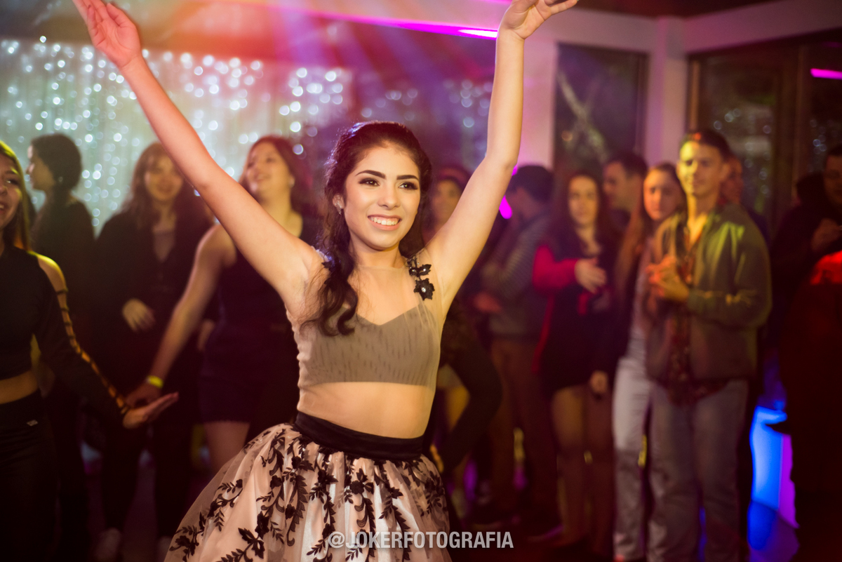 studio de fotografia e filmagem para festa de 15 anos em curitiba